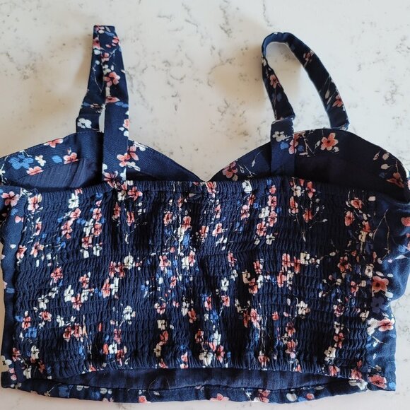 Xhilaration Crop Top - Picture 2 of 4